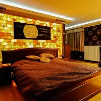 Schlafzimmer mit Kristallsalz Schweiz