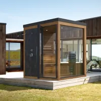 Moderne Sauna, finnische Aussensauna